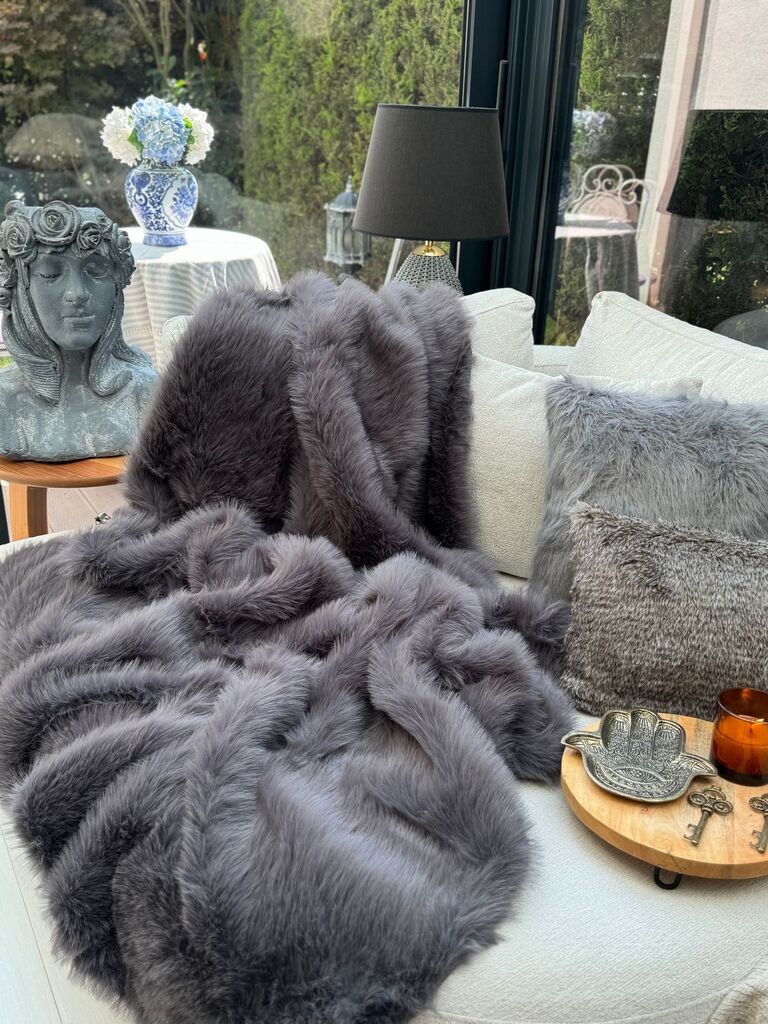 Aberto Design Prekrivač za sofu Lolita, 200x70 cm, Antracit