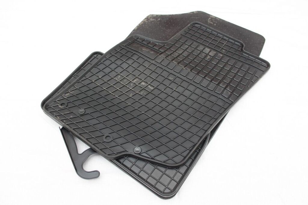 Frogum Tipske patosnice za  Peugeot 207/06+/