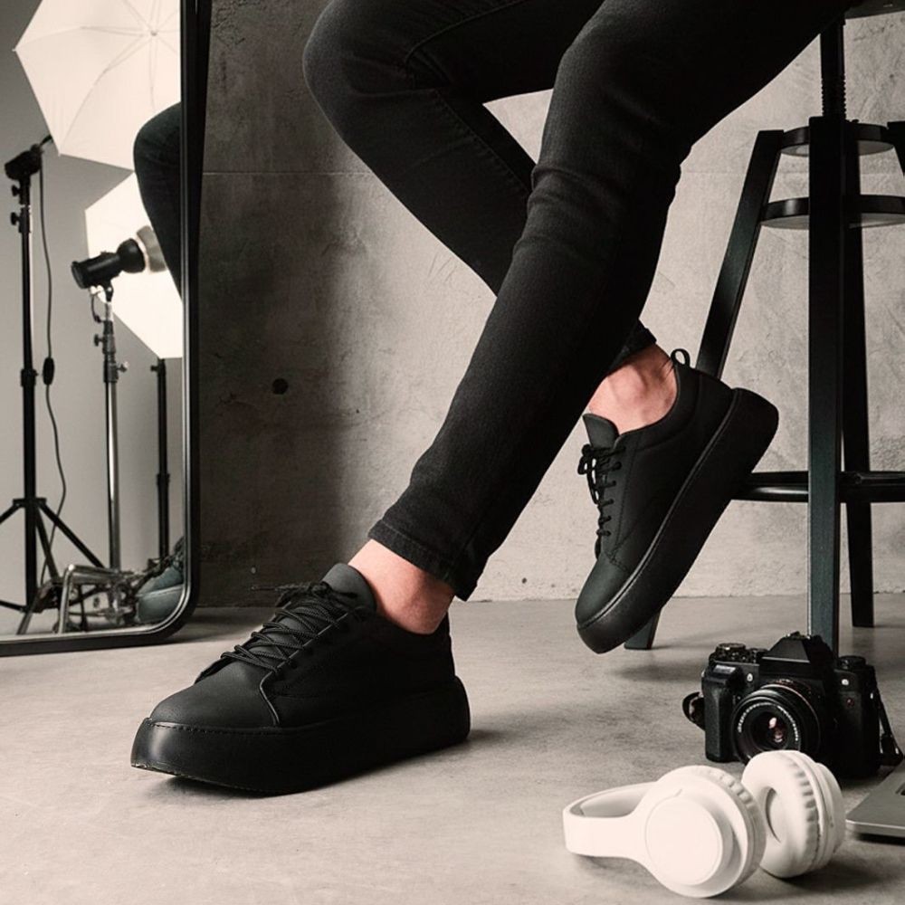 RM Fashion Muške patike RM760, Crne