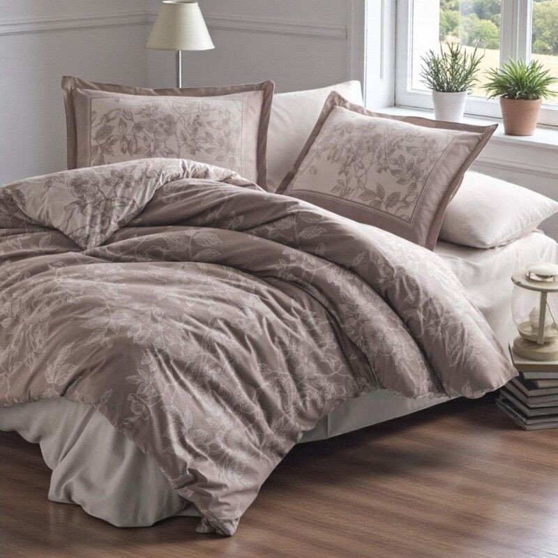 Viktorija Saten posteljina za bračni krevet Clasy Deluxe 200x220 Harissa