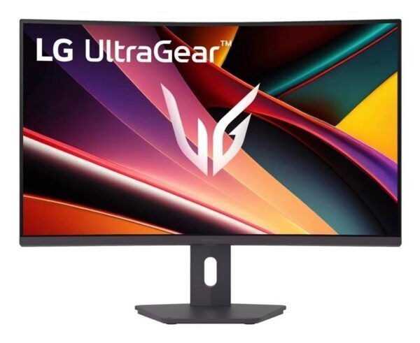LG UltraGear zakrivljeni monitor, 32", VA, QHD, 180Hz, 1ms, crni