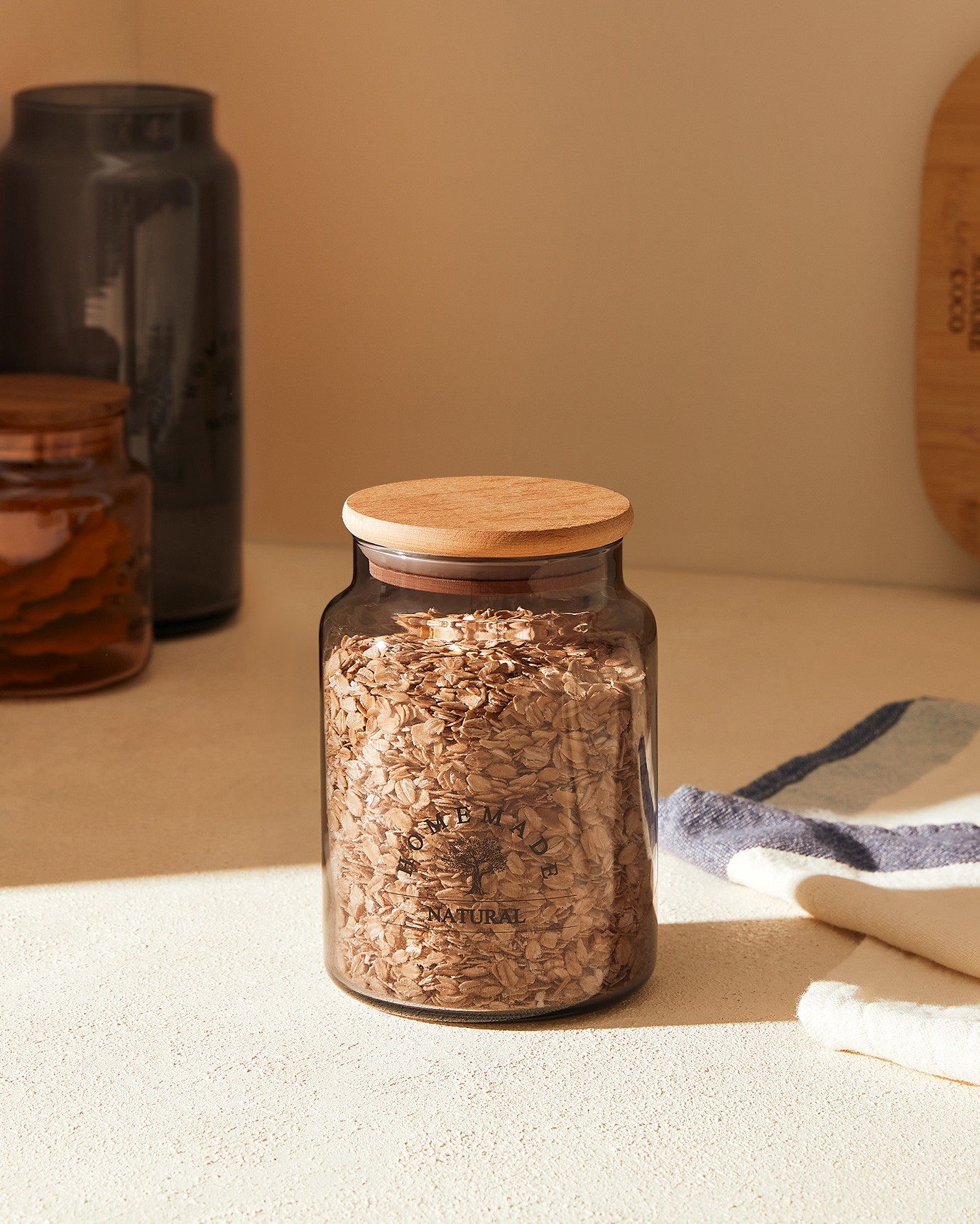 Madame Coco Florence Tegla sa drvenim poklopcem , 890 ml, Siva