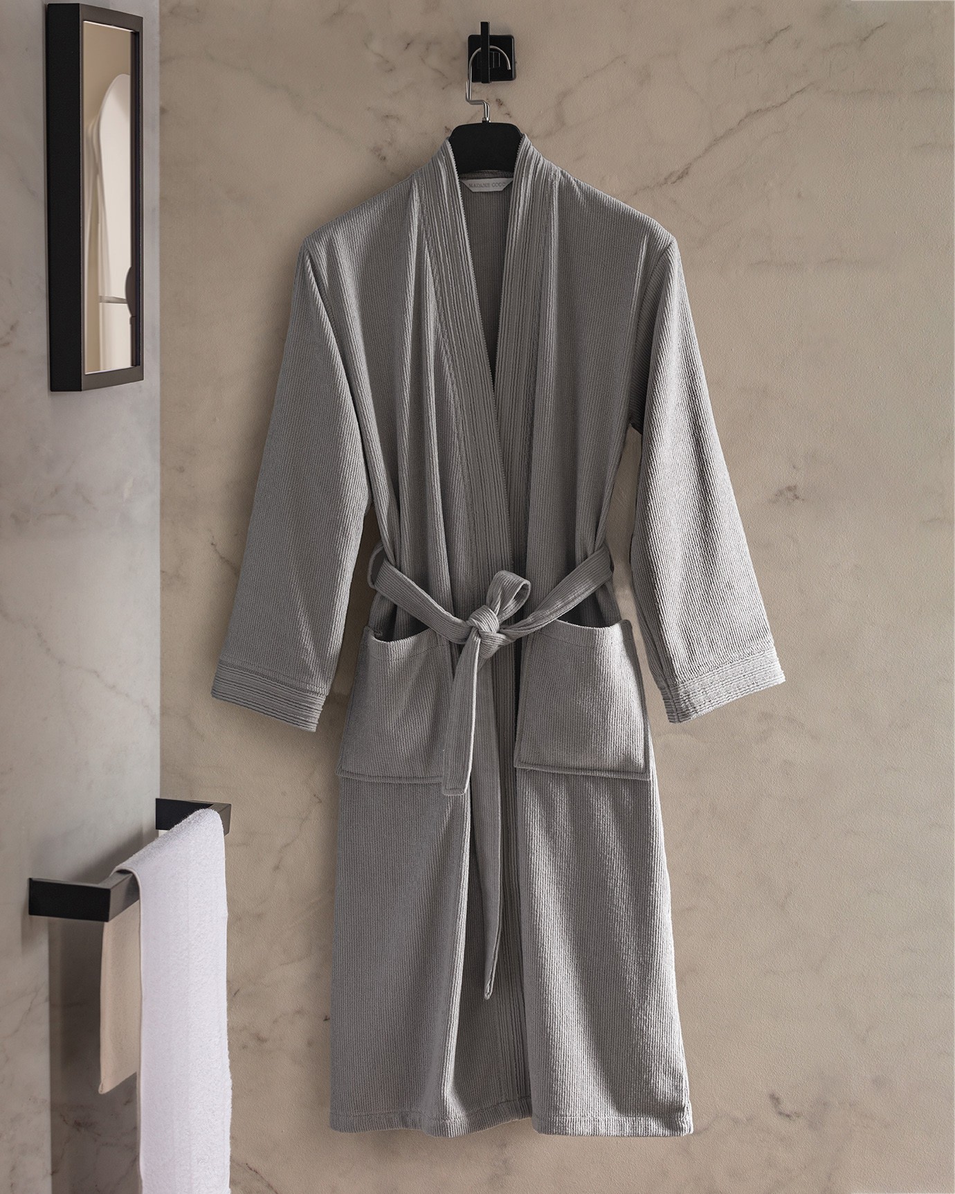 Madame Coco Bademantil Stripe, Sivi