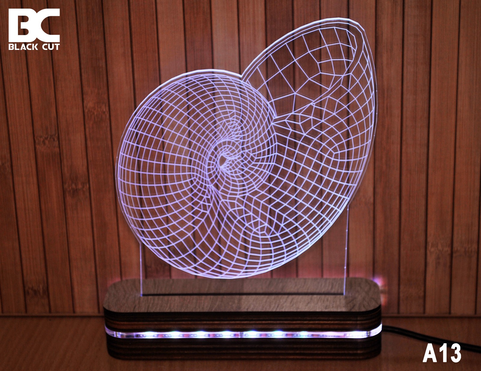 Black Cut 3D Lampa Puž, Toplo bela