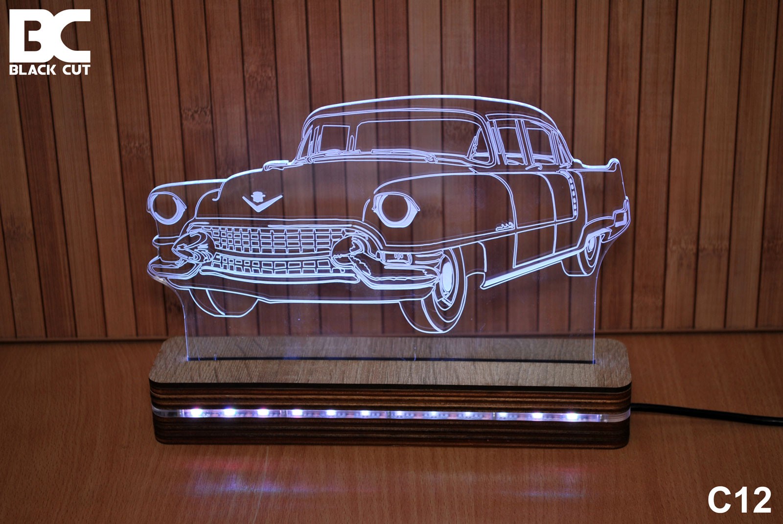 Black Cut 3D Lampa Bela