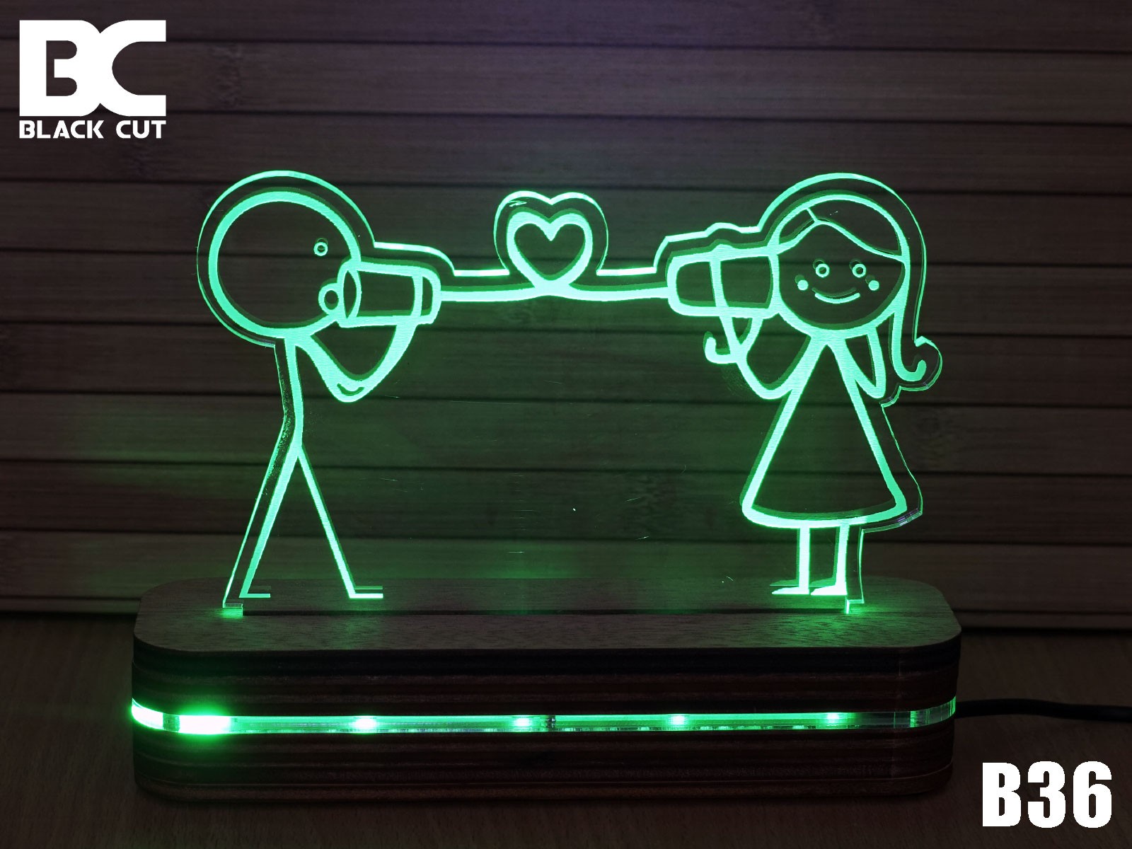 Black Cut 3D Lampa Nazovi me Zelena