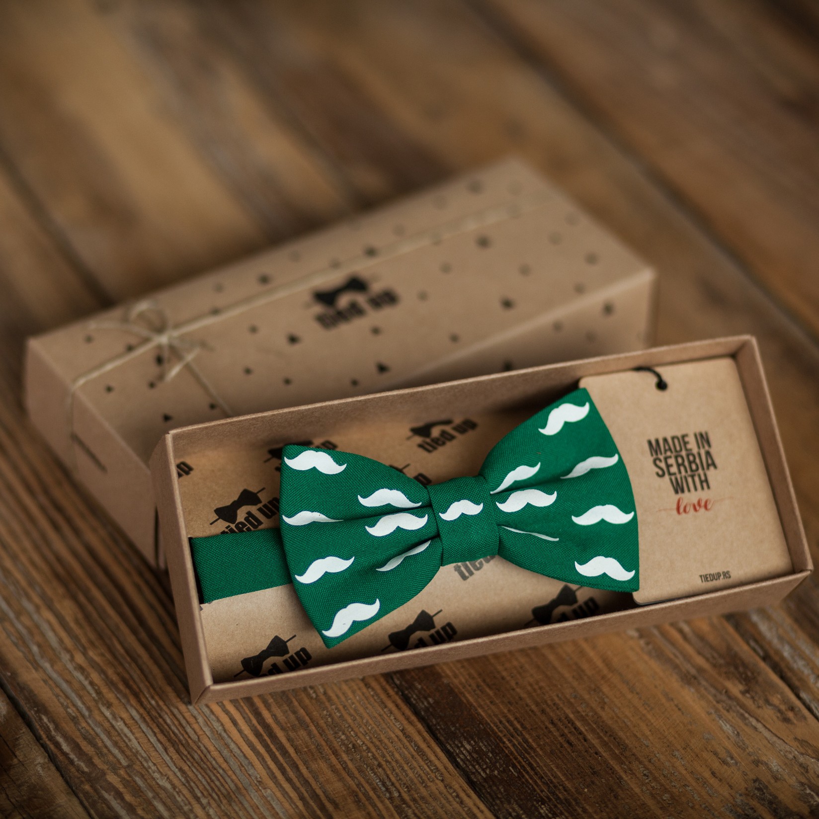 TIED UP Leptir mašna brkovi zelena