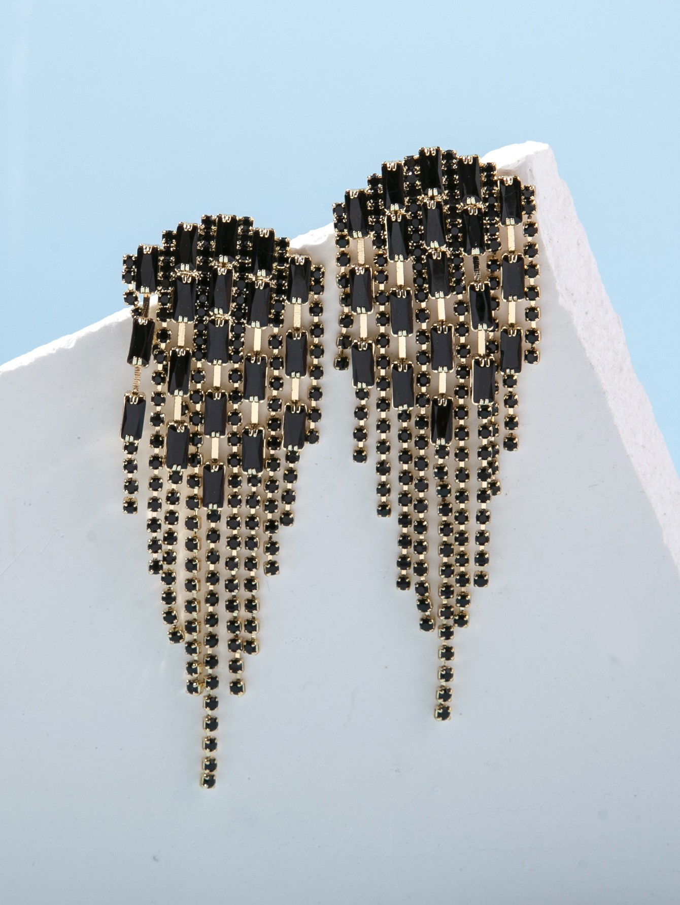 Marvel Co Ženske minđuše sa cirkonima, Crno-zlatne boje