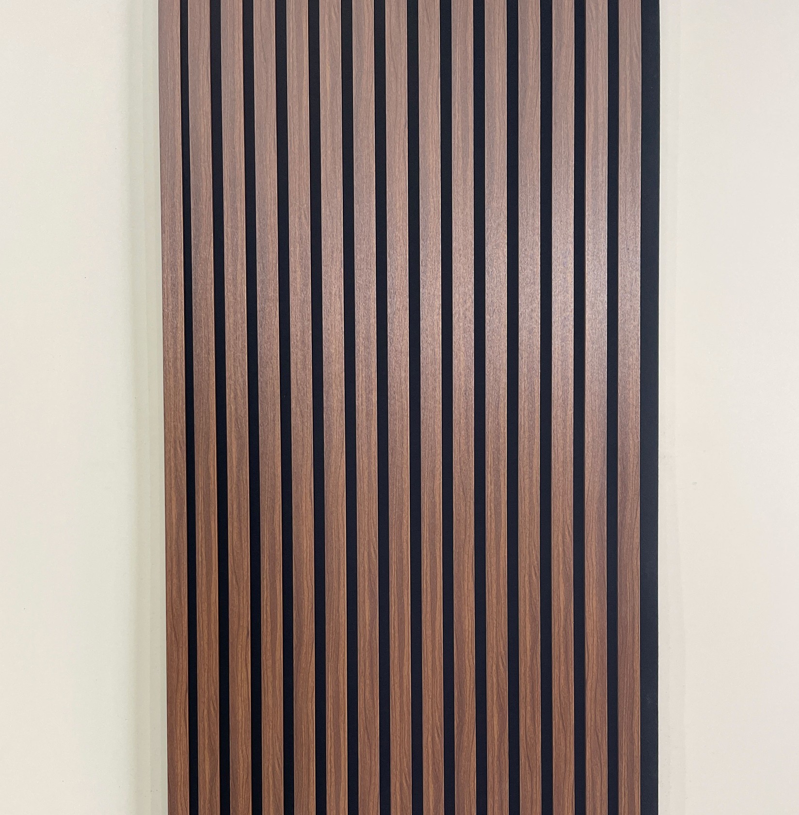 Polydecor Akustični zidni panel Premium Orah Classic, 2700x600x21mm, Boja oraha