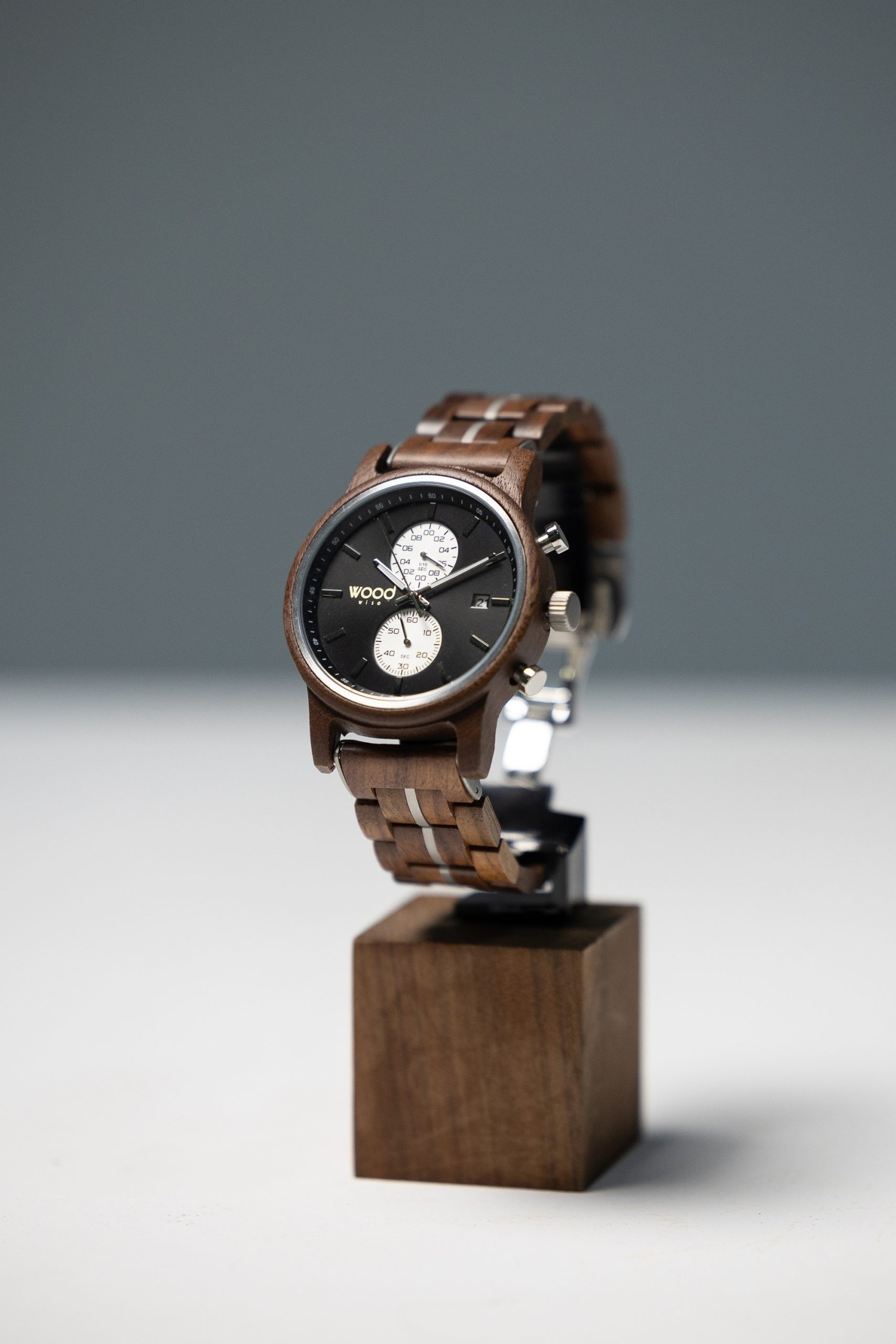 WoodWise Muški ručni sat Night Sky, Kvarcni mehanizam, Crno kućište, Braon