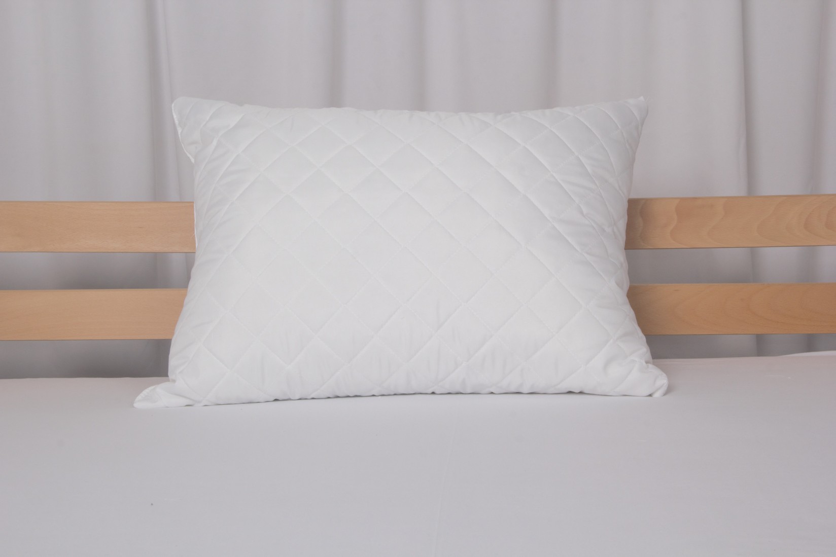 Manjatex Silikonski jastuk, 60x80cm, Beli