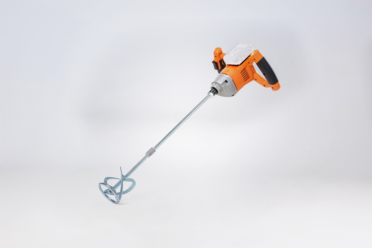 VILLAGER FUSE Akumulatorski mešač za boju VEM 1020