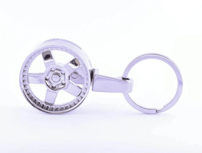 CAR 888 ACCESSORIES Privezak za ključeve felna srebrni
