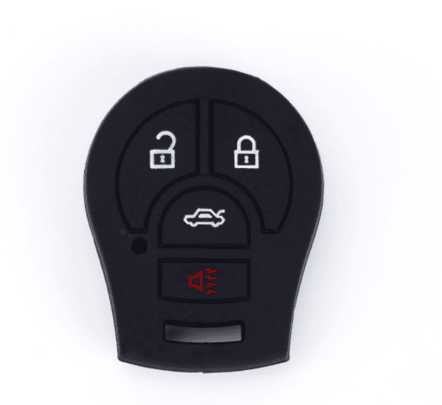 CAR 888 ACCESSORIES Silikonska navlaka za ključeve Nissan crna