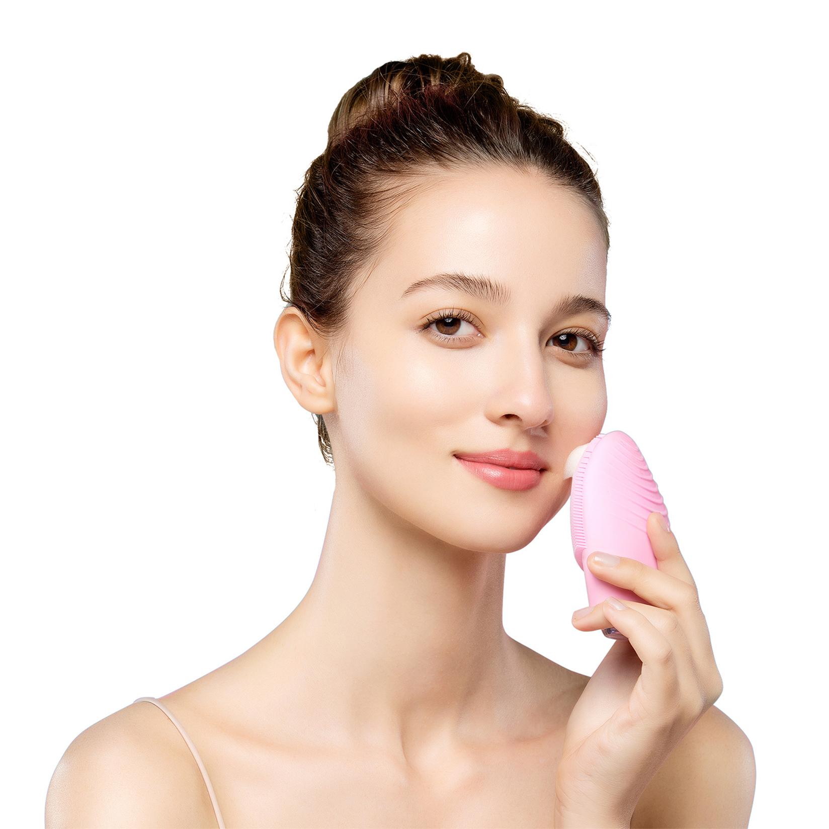 Selected image for FOREO LUNA 3 pametni sonični uređaj i masažer za čišćenje lica za normalnu kožu