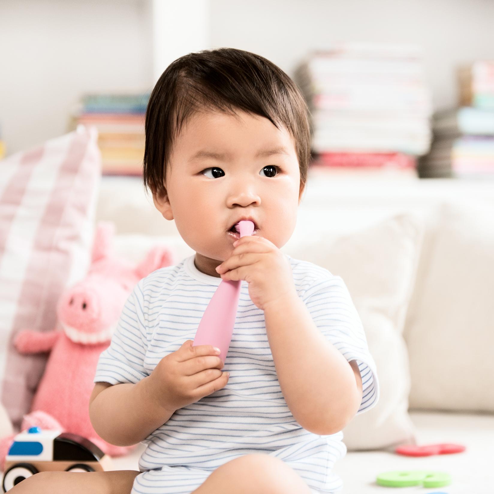 Selected image for FOREO ISSA baby Pearl Pink Bunny nežna električna sonična četkica za zube za decu od 0 do 4 godine