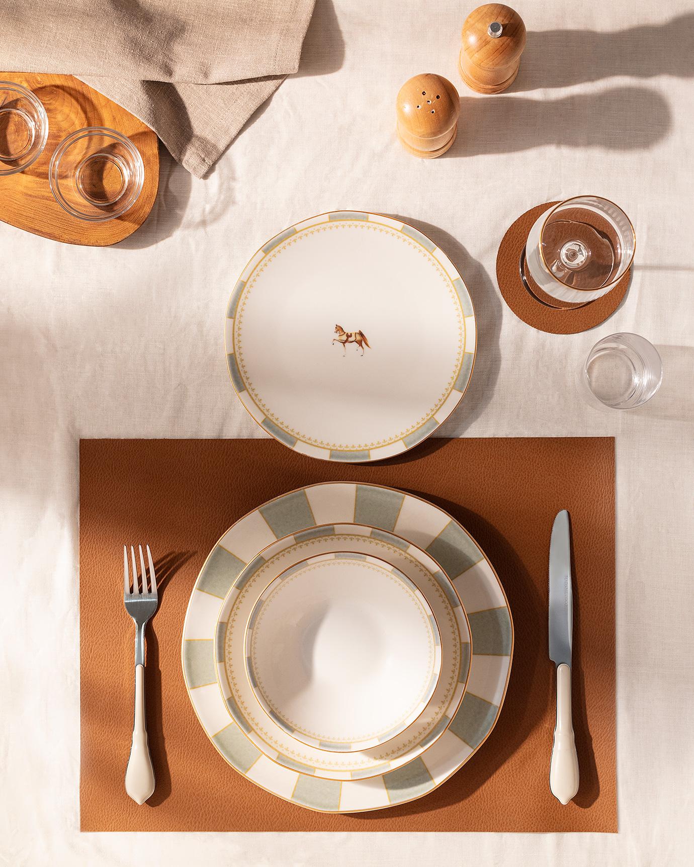 Selected image for MADAME COCO Royal Set tanjira za ručavanje, 24 dela, 16x21x21x27cm, Beli