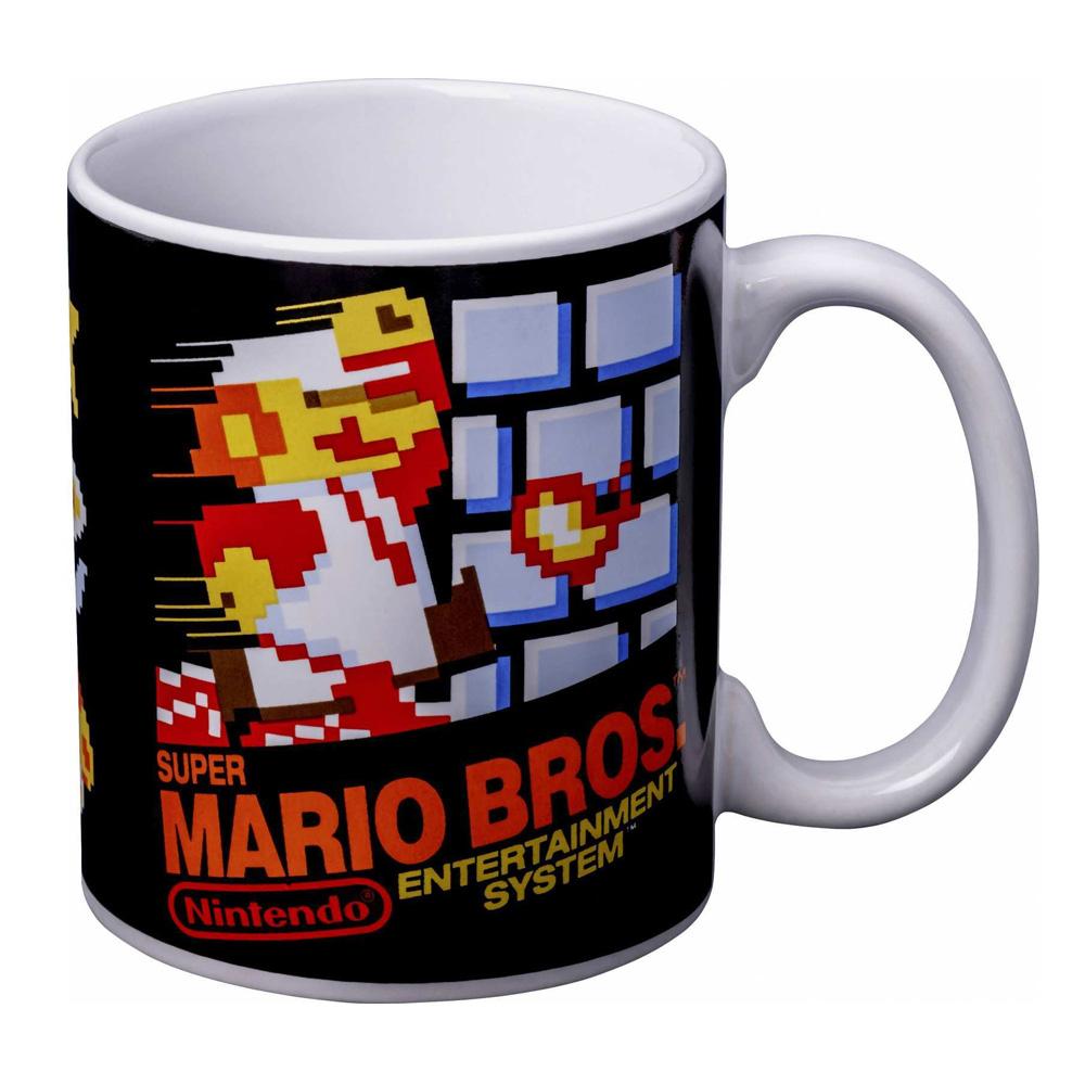 Selected image for PYRAMID INTERNATIONAL Šolja Super Mario (NES Cover) Mug