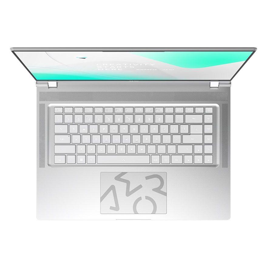 Selected image for GIGABYTE AERO 16 BSF Gaming laptop, 16", i7-13700H, 16GB, 1TB SSD, GeForce RTX 4070, Win11Home, Srebrni