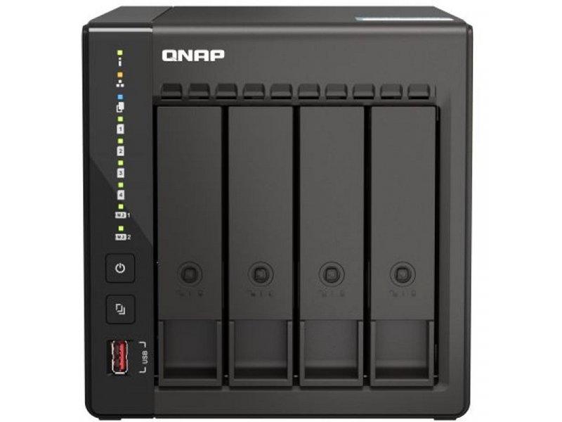 QNAP TS-453E-8G, NAS Server za skladištenje
