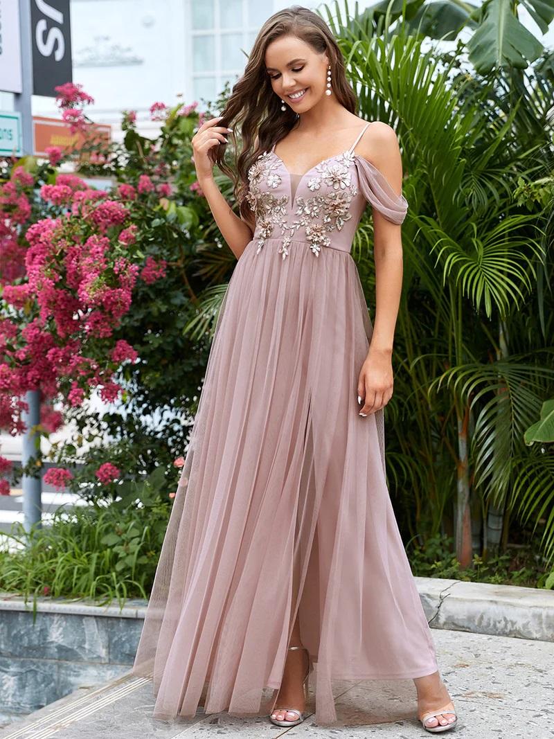Selected image for RIO Glamurozna svečana ženska haljina sa cvetnim detaljima puder roze