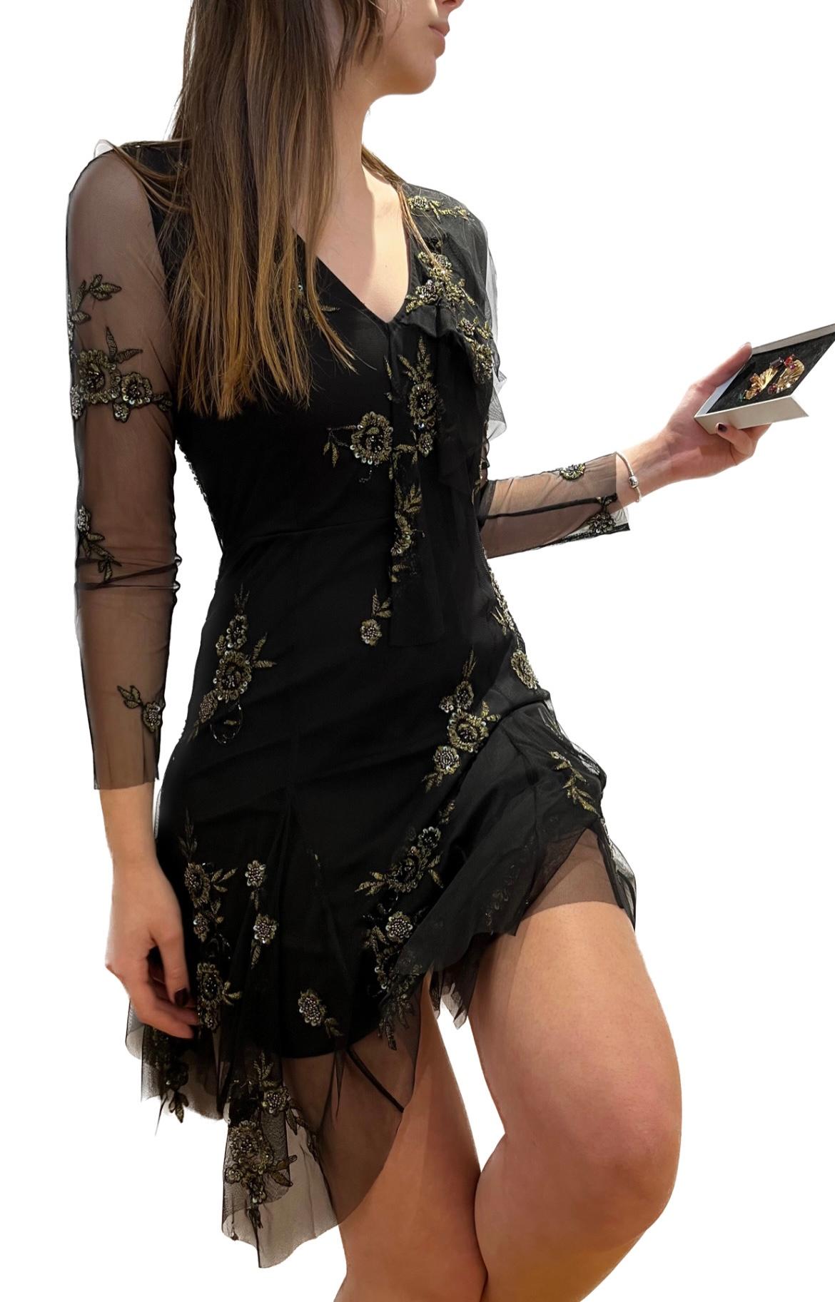 Selected image for CARACTĒRE Ženska haljina sa zlatnim detaljima crna