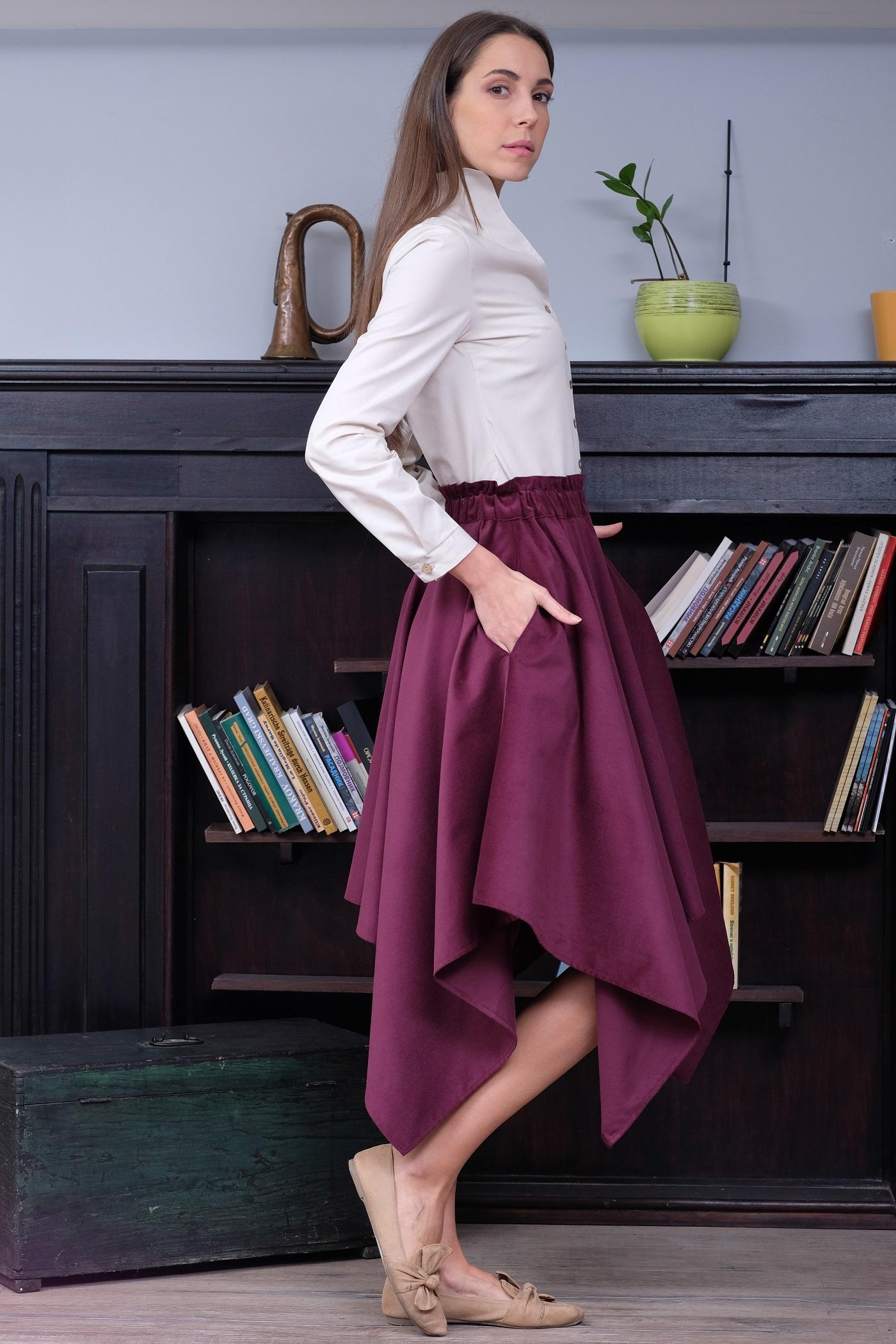 Selected image for PAMUKLIK Ženska asimetrična somotska suknja sa špicevima ALLEGRIA boja vina