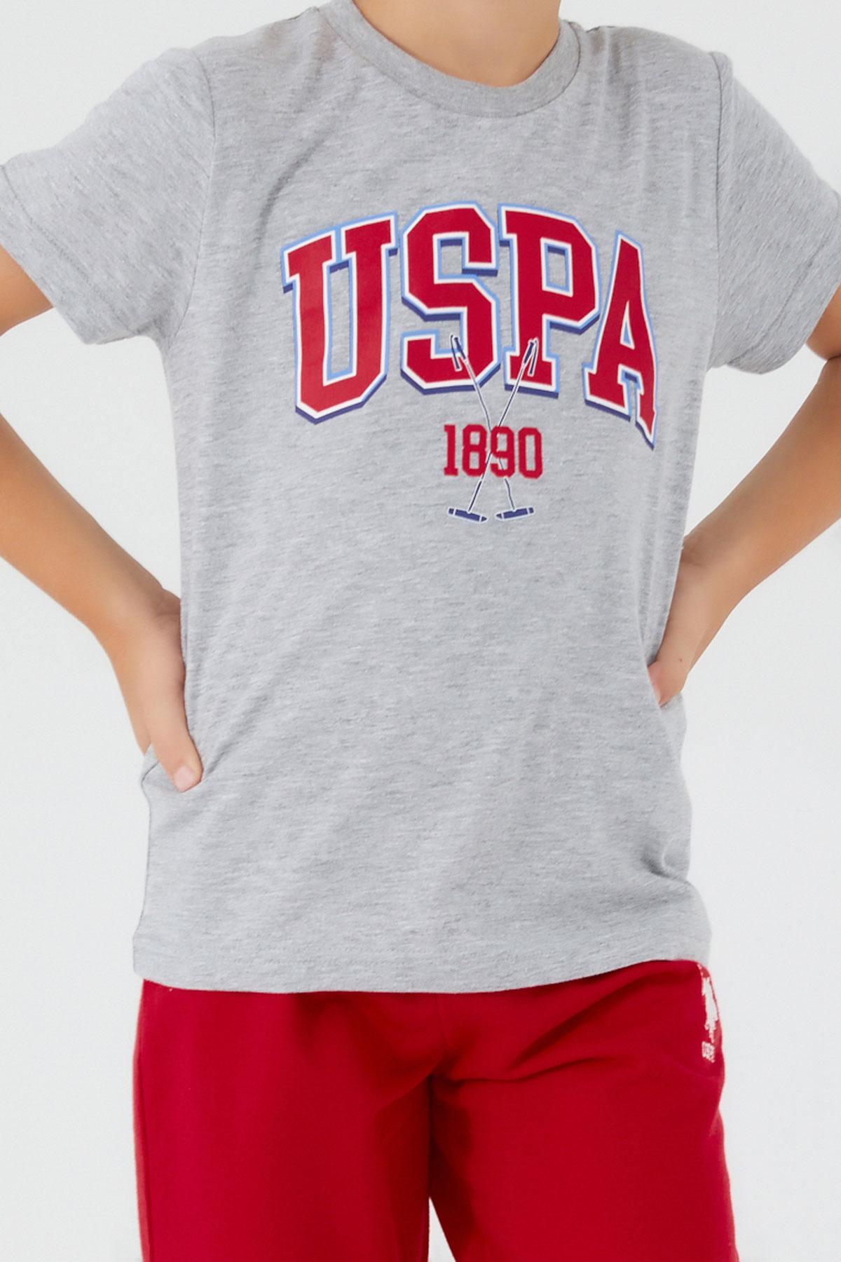 Selected image for U.S. POLO ASSN. Komplet šorc i majica za dečake US1351-4 crveno-sivi