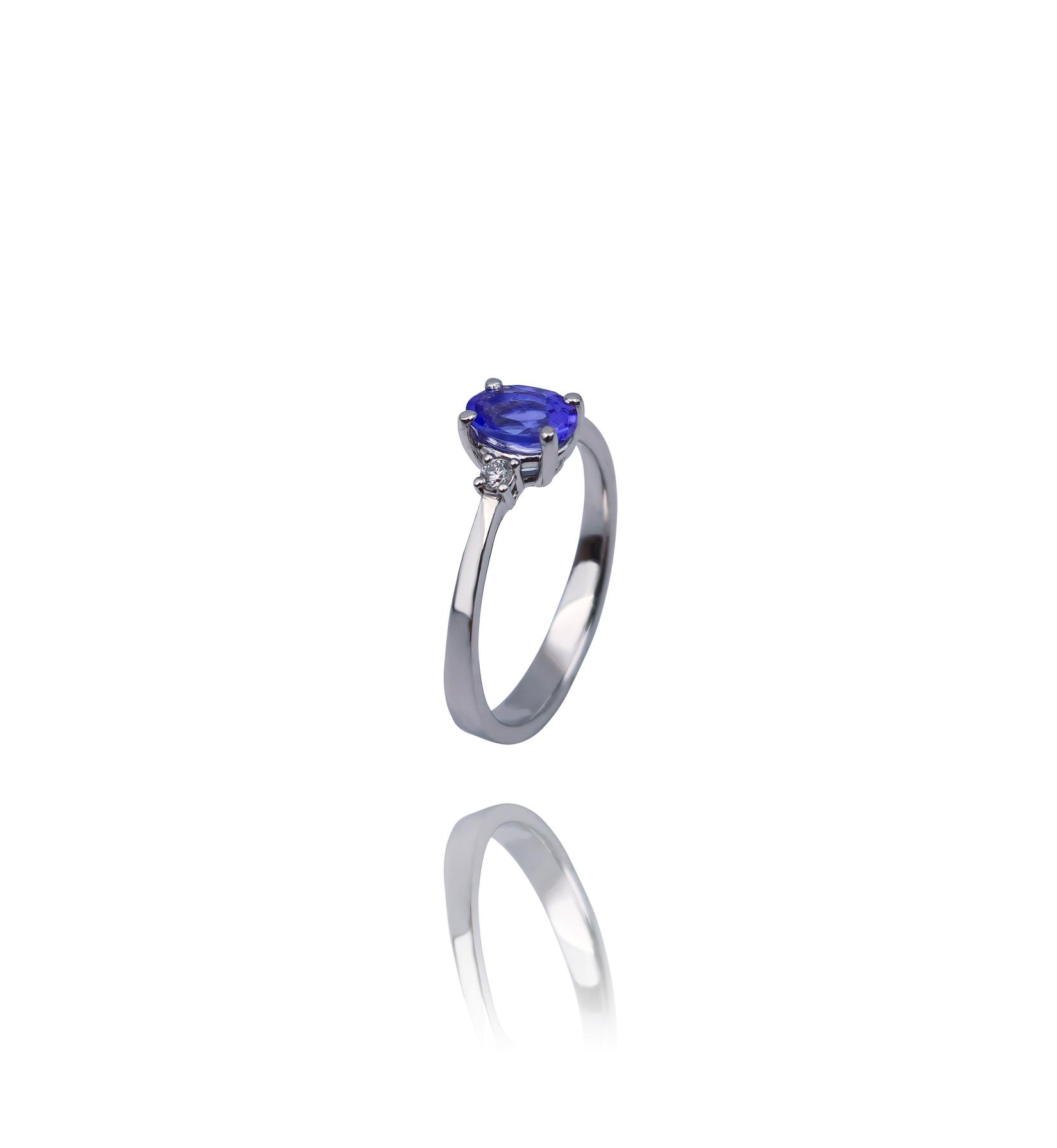 Selected image for Ženski prsten od Belog zlata sa Brilijantima i Tanzanitom 585, 15mm