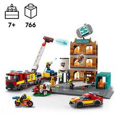 10 thumbnail image for LEGO Kocke Vatrogasna brigada 60321