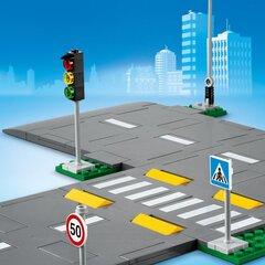 3 thumbnail image for LEGO Kocke City Road Plates LE60304