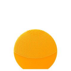 0 thumbnail image for FOREO LUNA Play Plus Sunflower Yellow sonični uređaj za čišćenje lica za sve tipove kože